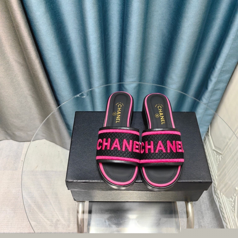 Ch*el slippers